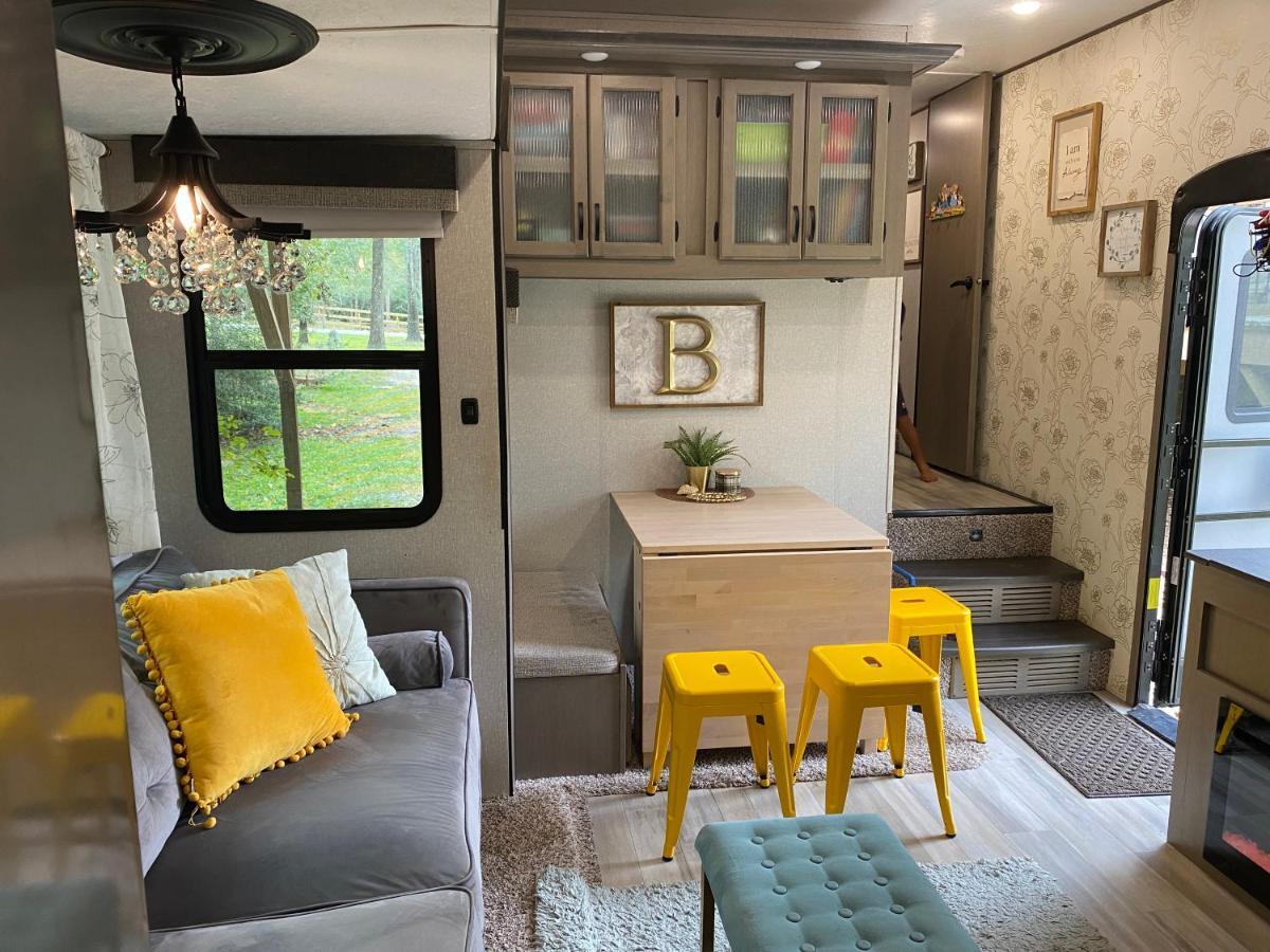Cozy RV Experience w/POOL+SPA Near Lake Conroe Willis Zewnętrze zdjęcie